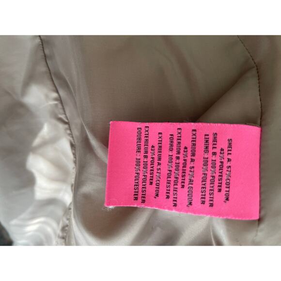 Betsy Johnson jacket - Picture 7 of 9